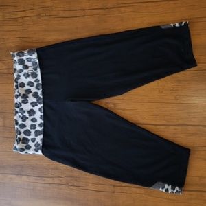 PINK VS capri  Yoga Leggings